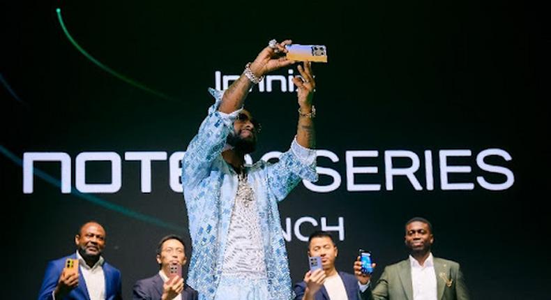 Infinix WOWs fans with the spectacular NOTE 30 Series launch, featuring Davido & tech experts