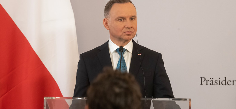 Kontrowersyjna ustawa przeszła przez Sejm. "Jeśli Duda ją podpisze, ukręci bat na wolne wybory"