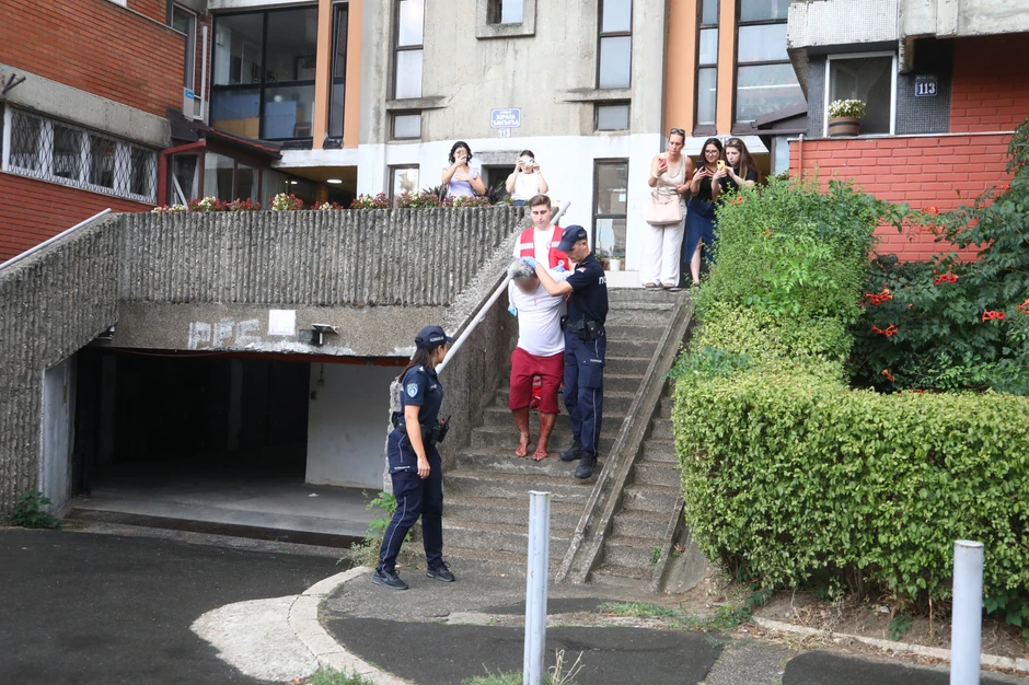 Pronadjena mrtva žena u stanu 