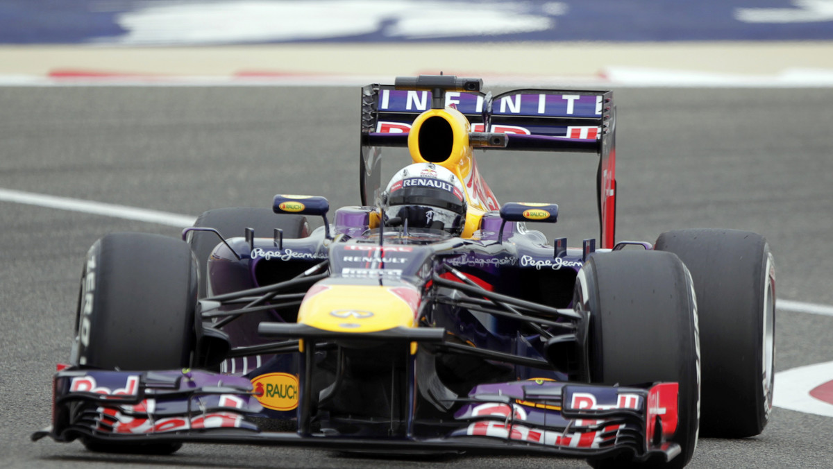 Fernando Alonso nie zawiódł rzesz swoich fanów i znakomicie rozpoczął oficjalne przygotowania przed GP Barcelony. Hiszpan okazał się najszybszy podczas pierwszego treningu przed niedzielnym wyścigiem. W drugiej odsłonie najszybszy był Sebastian Vettel.
