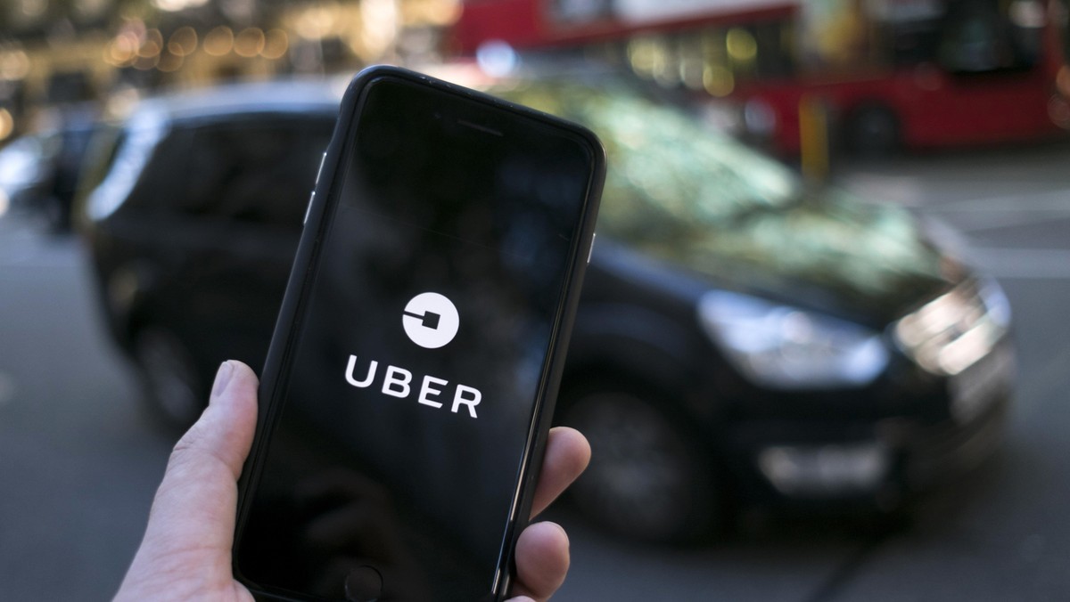 Uber loses its license to operate in London