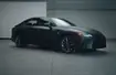 Lexus IS z gramofonem