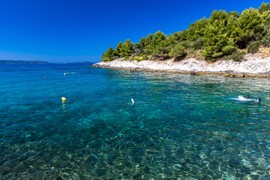 Nekad utočiše za gubavce, danas raj za turiste: Popularno jadransko ostrvo Čiovo krije jezive tajne
