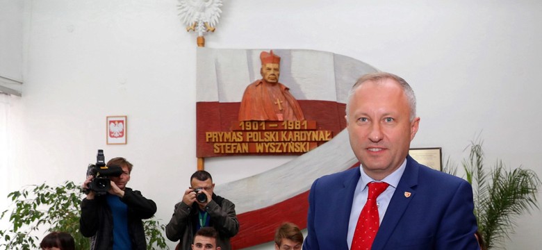 Wyniki II tury wyborów samorządowych. Ludomir Handzel pokonał Iwonę Mularczyk i został prezydentem Nowego Sącza