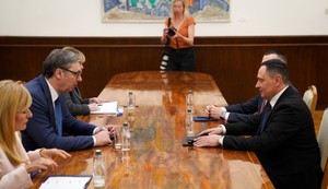 Aleksandar Vučić sastao se danas sa predstavnicima Alternative za promene