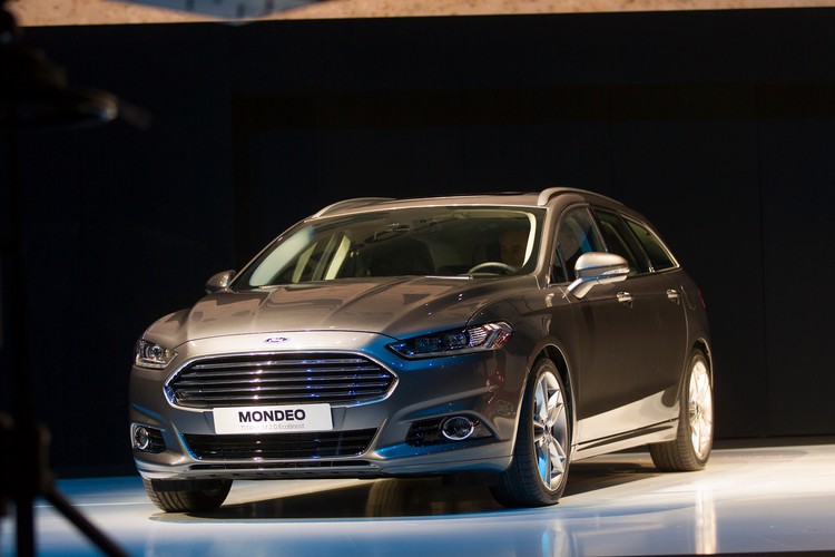 Ford mondeo