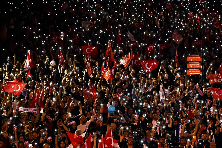 Pristalice CHP slave pobedu u Istanbulu, Turska, 31. marta