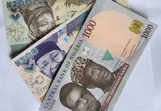 Old naira notes to be used till December but traders and businesses are rejecting them despite court order. (Nairametrics)