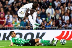 Liga hiszpańska: Real nie wykorzystał potknięcia Barcelony