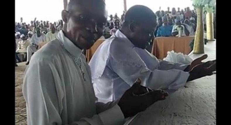 Two pastors dump Christianity to accept Islam during Ramadan lecture (photos)