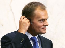 Tusk zbudował tajną tarczę antykorupcyjną
