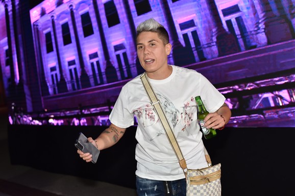 "MATORA JE MOLILA DEČKA DA JOJ NAPRAVI DETE U KOLIMA" Iznesene šokantne tvrdnje o Jovani Tomić, bivši zadrugar progovorio o njenoj prošlosti