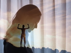 Jak to jest nie wierzyć w siebie? Wie to prawie połowa Polaków... Miażdżące wyniki badania