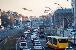 Autobusy z Łomianek będą jeździć bez korków. Jest zielone światło na buspas
