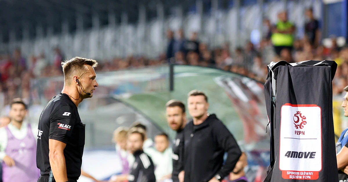 Legia powinna pokonać Raków. "Medalikom" kontrowersyjną decyzją pomógł sędzia Przybył