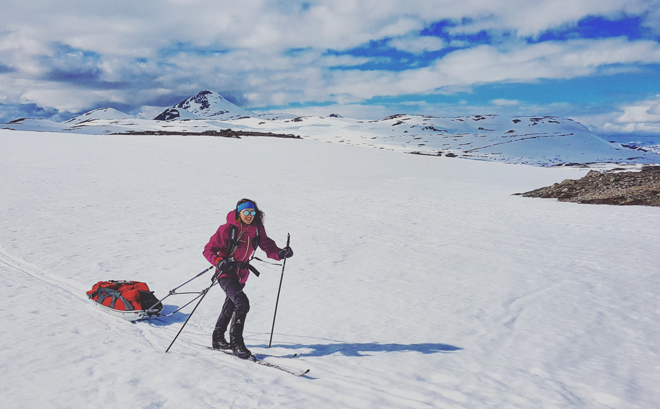 Gosia na biegowkach w maju Salfjellet