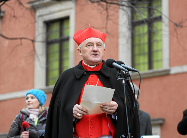 Konklawe nie może się odbyć. Przez kardynała Nycza