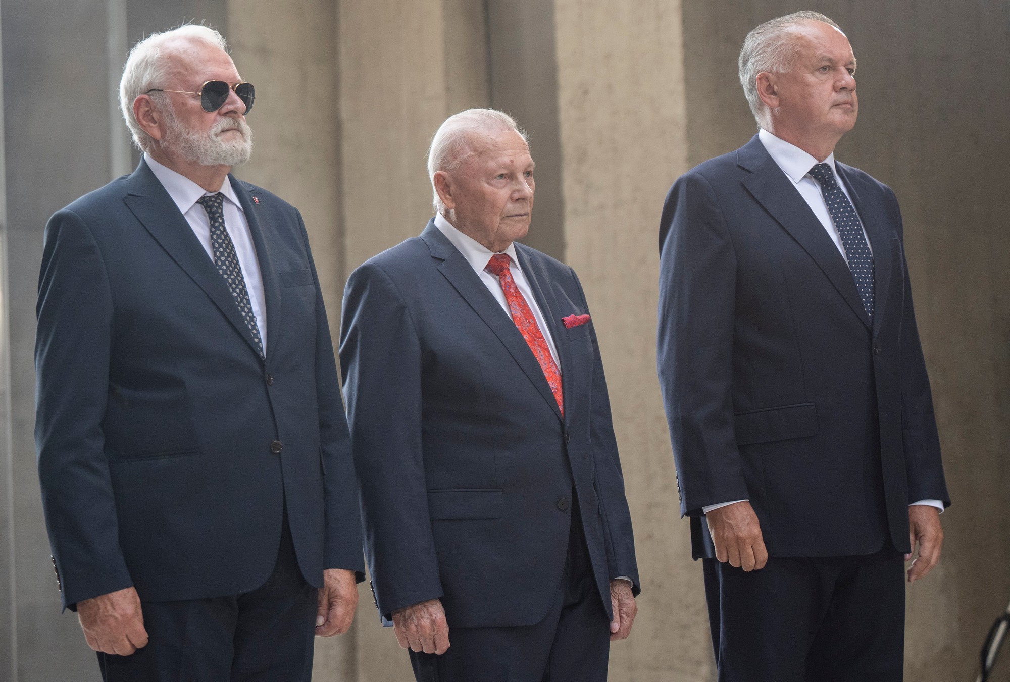 Oslavy 80. výročia SNP v Banskej Bystrici - bývalí prezidenti Ivan Gašparovič, Rudolf Schuster a Andrej Kiska.