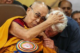 Ranije imao para samo za JAJA, a danas je MILIONER: Rođen kao hrišćanin, postao budista i jedan od NAJCENJENIJIH GLUMACA današnjice iako Oskara nikada nije dobio