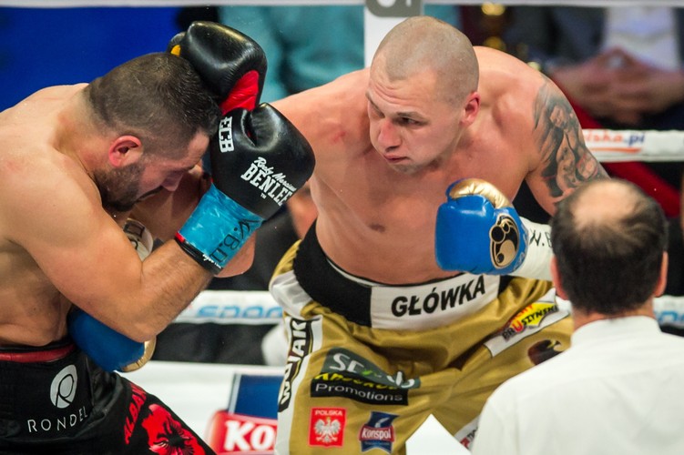 Głowacki pokonał Seferi'ego i zdobył pas WBO