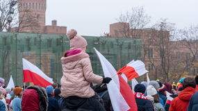 Piątek 13 lutego dniem wolnym od pracy? Czy trzeba anulować wnioski urlopowe?