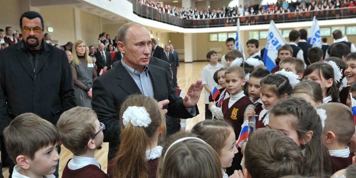 Putin przywrócił nagrodę dla matek, które urodziły 10 dzieci, która była przyznawana w ZSRR.