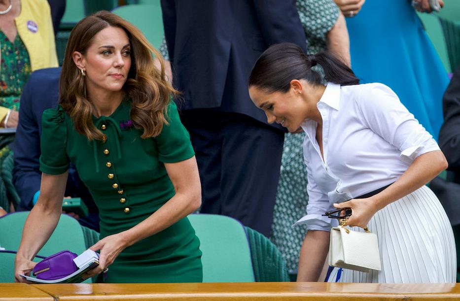 Meghan Markle és Katalin hercegné szóba sem állnak egymással. A mosolyszünet már 4 kerek éve tart. Fotó: Getty Images