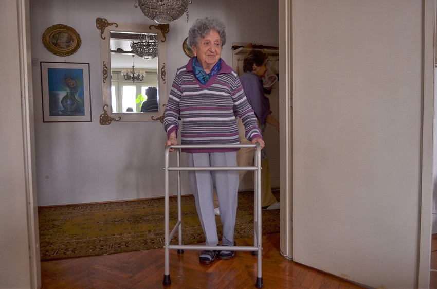 Optužena zbog fizičkog napada na komunalnog policajca