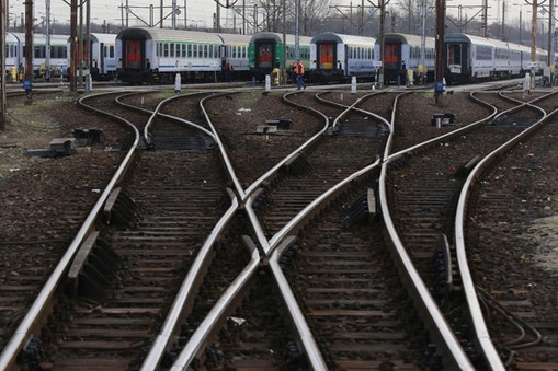 kolej PKP pociąg tory