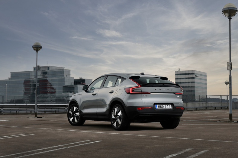 Volvo XC40 i C40