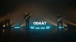 Az AWS zenekar visszatért Siklósi Örs tragikus elvesztése után: legújabb klipjükben bemutatkozik az új frontember – videó