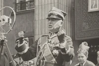 Okólnik z 1936 r. ustanawiający kult Rydza-Śmigłego: "Jak nisko może upaść państwo"
