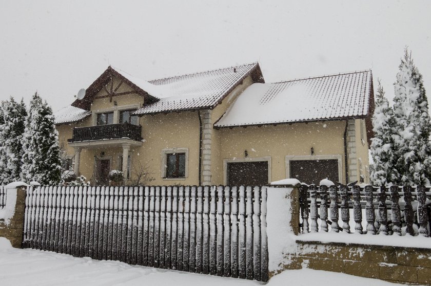 Związkowiec z rodziną ukradli miliony