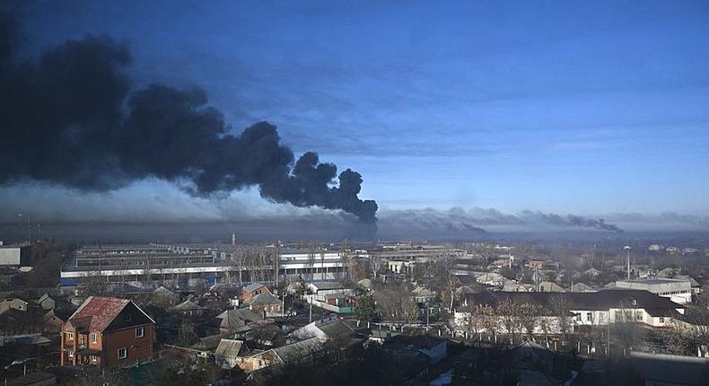 bombardement-a-kharkiv-la-deuxieme-plus-grosse-ville-d-ukraine-photo-aris-messinis-afp-1645688626