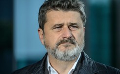 Co teraz robi Janusz Palikot? 'Warzę piwo i patrzę, jak Kaczyński wybija sobie zęby'
