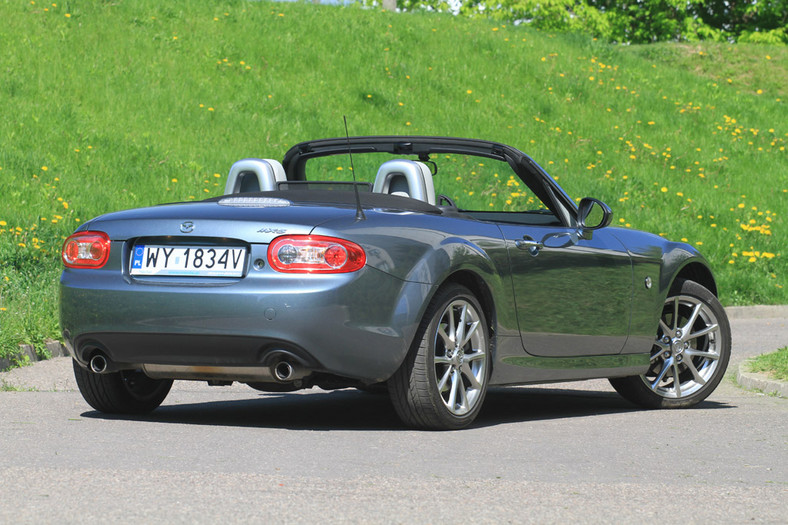 Mazda MX-5 znów z miękkim dachem