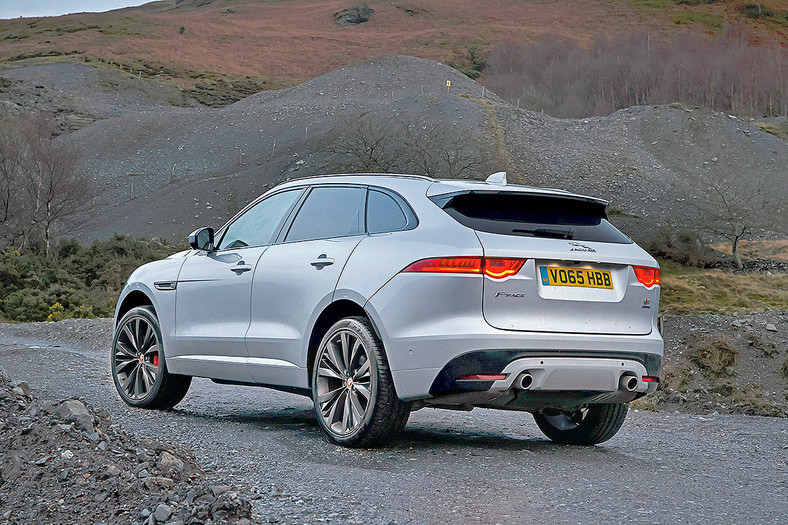 Jaguar F-Pace - SUV dla aktywnych lordów