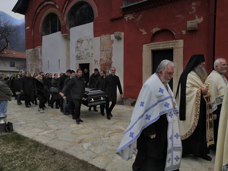 Oprostaj od mati Angeline