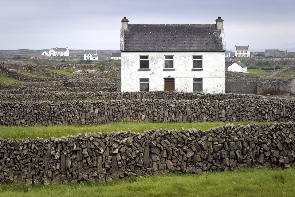 Irlandia - Wyspy Aran - Domy na Inishmore