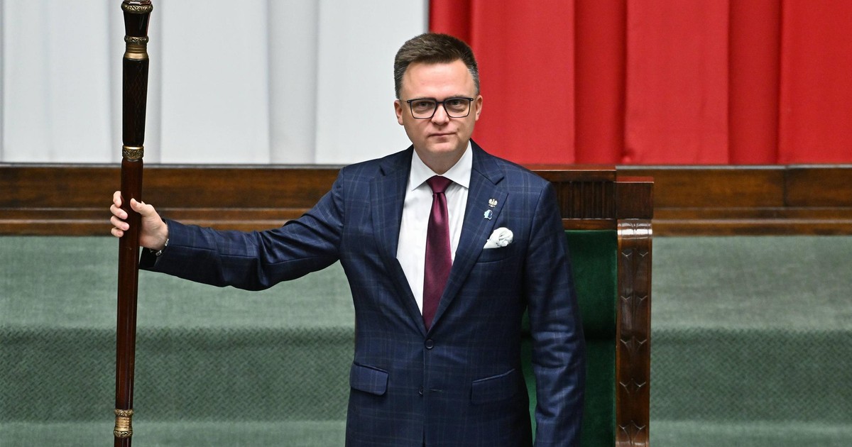 Znany poseł zaskoczył. W Sejmie jest inaczej po rezygnacji Hołowni