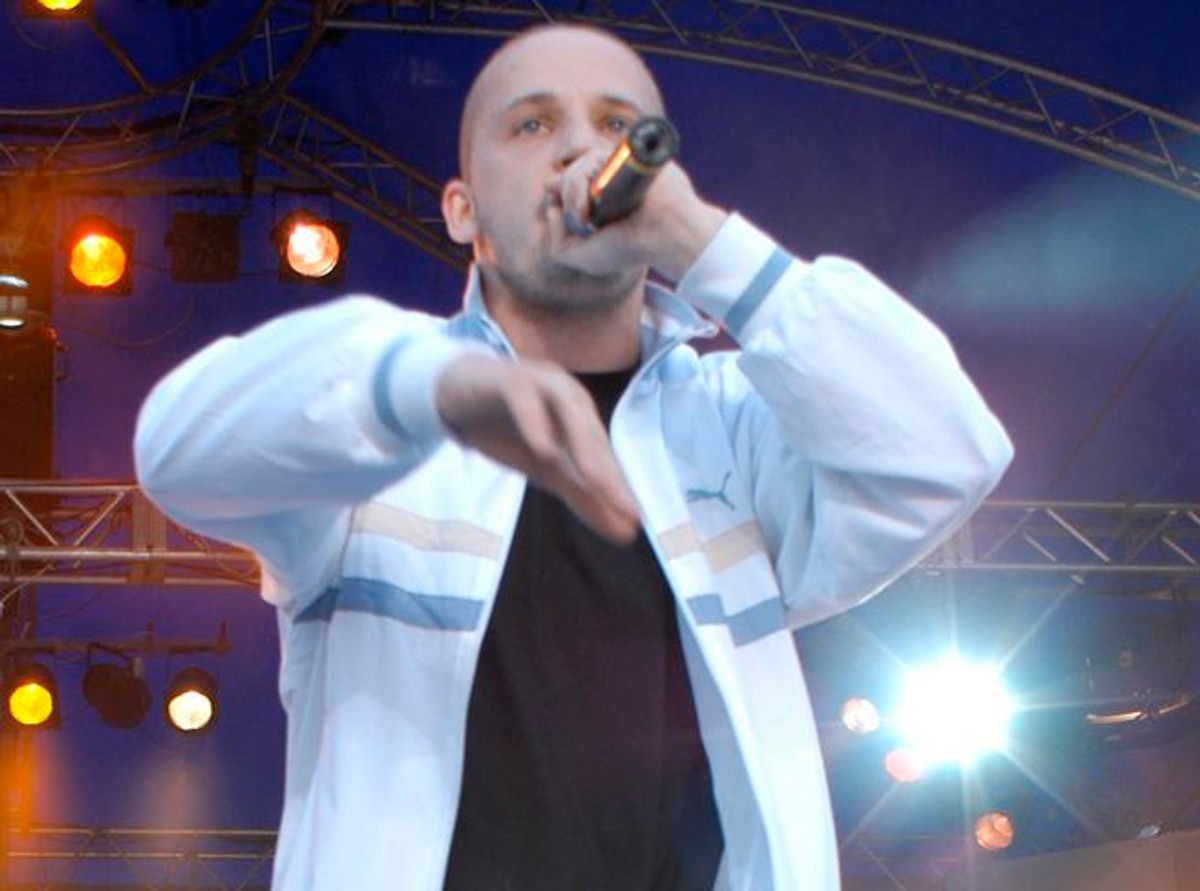 Raper Peja został tatą. Jak nazwał córeczkę?