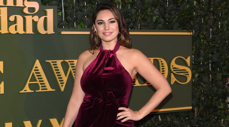 Kelly Brook itt még szélcsendben /Fotó: Northfoto