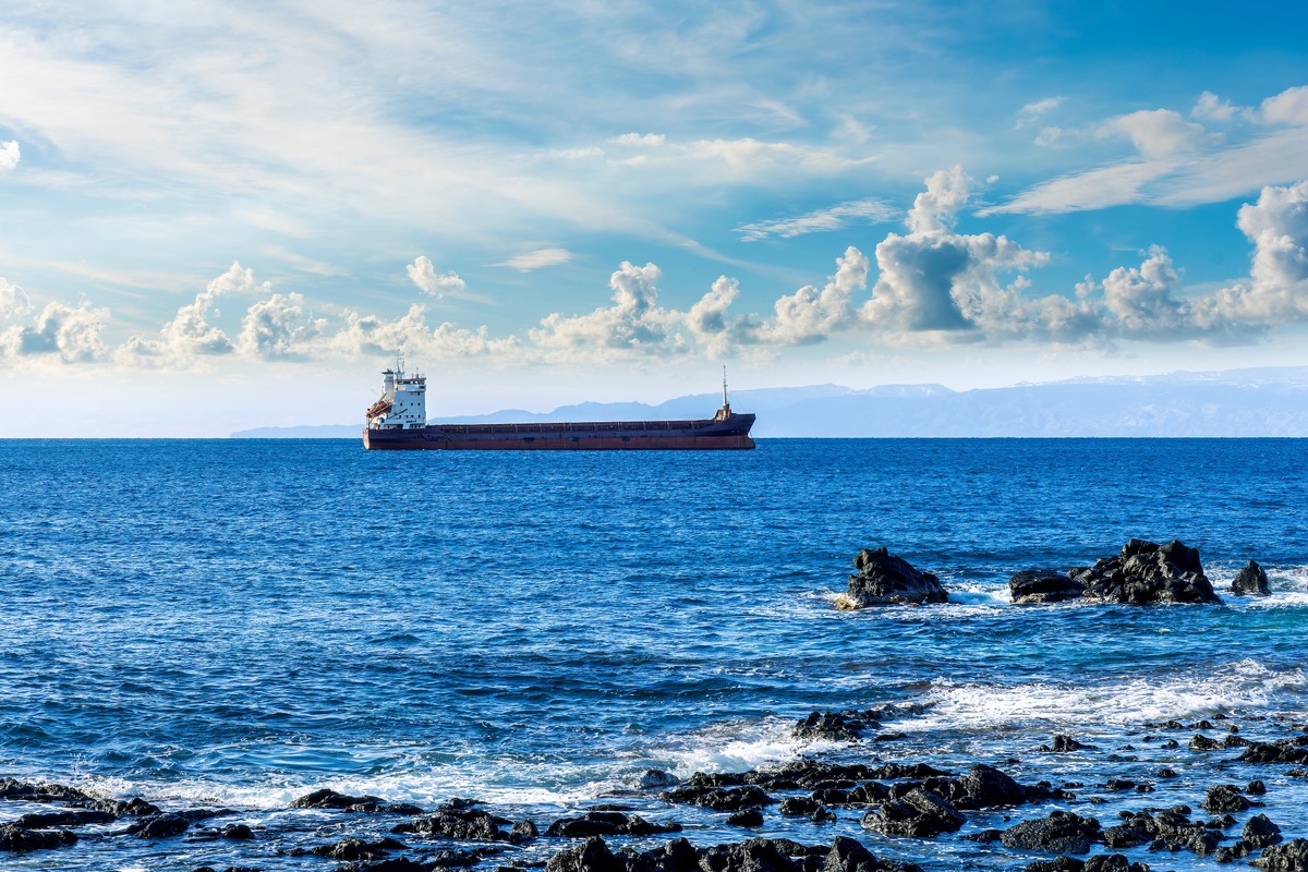 Francuscy żołnierze weszli na statek rosyjskiej floty cieni. "Wszczęto śledztwo"