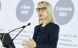 Minister Czerwińska specjalnie dla DGP: Klin podatkowy trzeba zmniejszyć