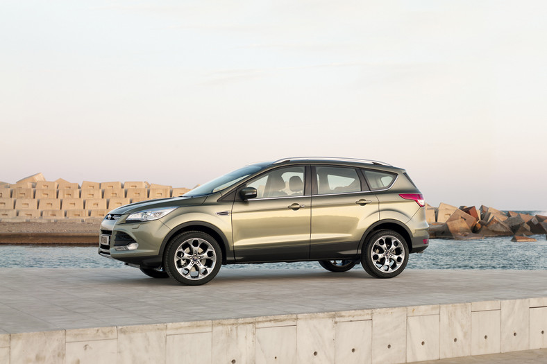 Nowy Ford Kuga z polskimi cenami