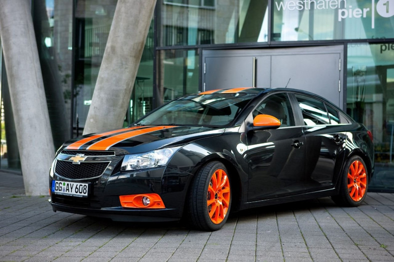 Chevrolet Cruze Bumblebee - Uliczny "Transformer"