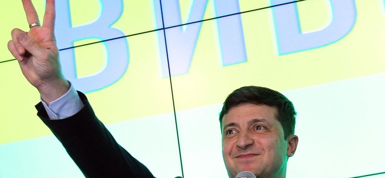 Zełenski wygrał I turę wyborów na Ukrainie. Jaki ma pomysł na relacje z Polską?