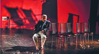 „Moja pierwsza śmierć w Wenecji” w Dramatycznym to wielkie udawanie