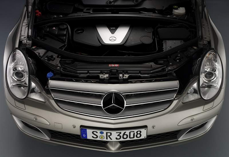 Mercedes-Benz R: dwa nowe modele i podwyższenie komfortu