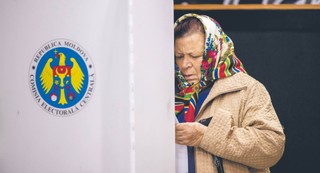 Mali aktorzy na wielkiej scenie. Przyszłość Mołdawii po referendum i wyborach